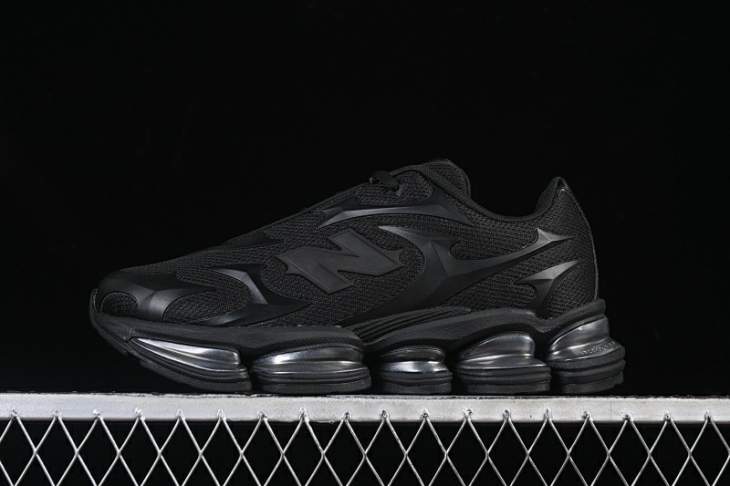 Picture of New Balance 2000 _SKUfw21451105578143534fw